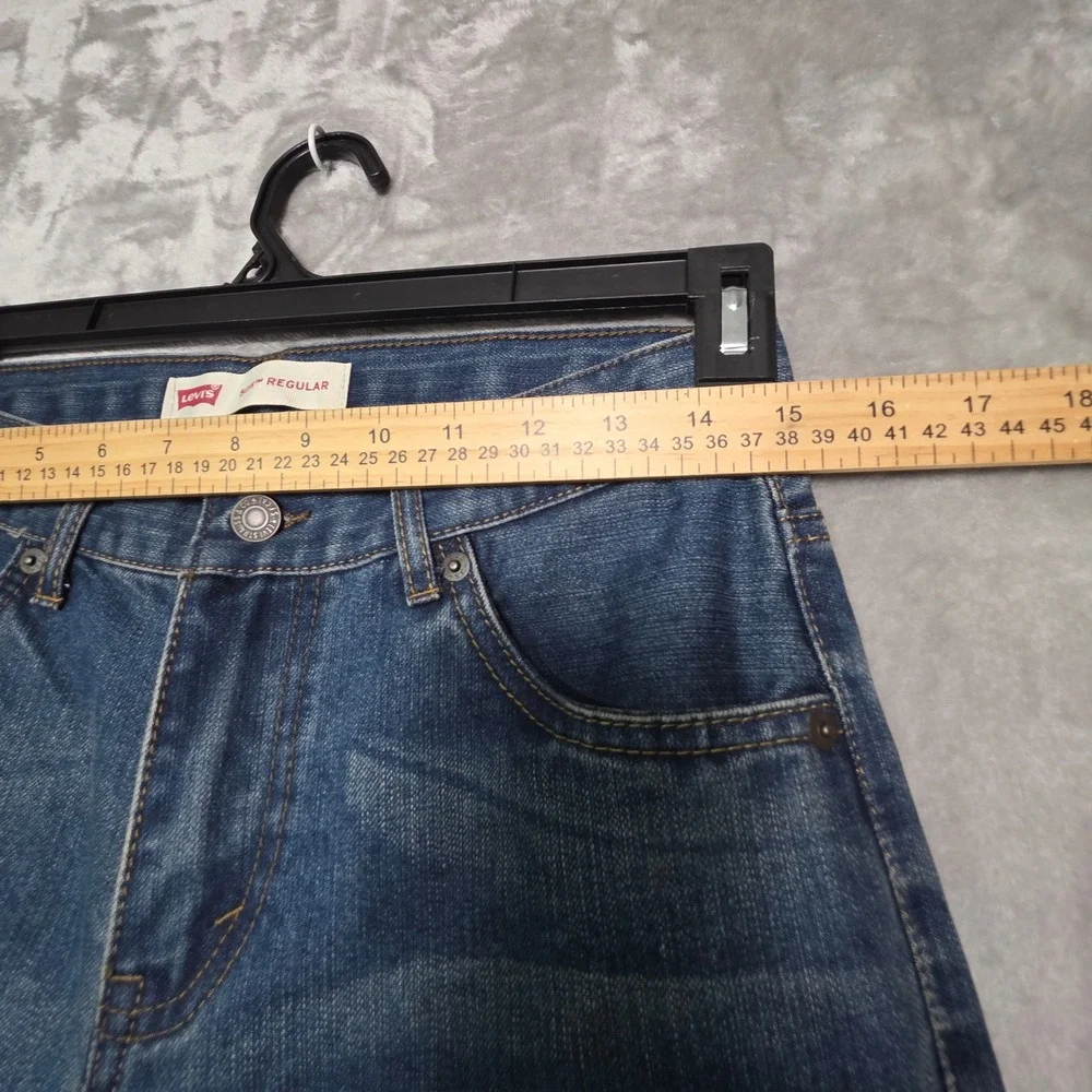 Levis 505 Regular Fit Jeans Boys Size 16 Reg 28x30 Medium Wash Blue Denim